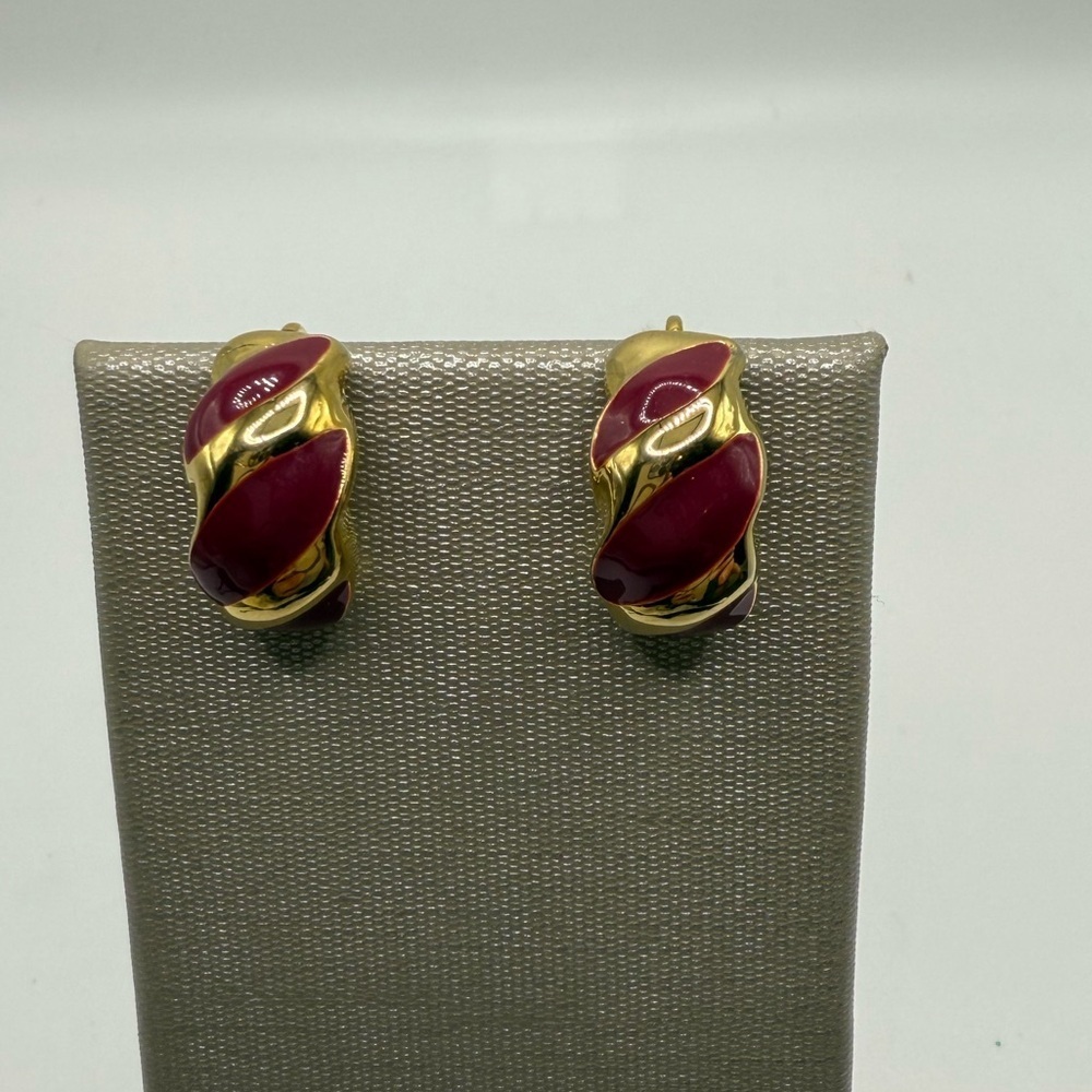 Vintage Napier Gold Tone Maroon Enamel Clip-On Earrings | 80s 90s